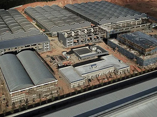 封頂大吉丨雙龍戲珠桐源基地項(xiàng)目建設(shè)再迎重大成果