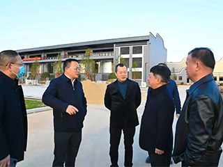 南平市人大主任羅志堅(jiān)走訪(fǎng)調(diào)研福建雙龍戲珠酒業(yè)有限公司